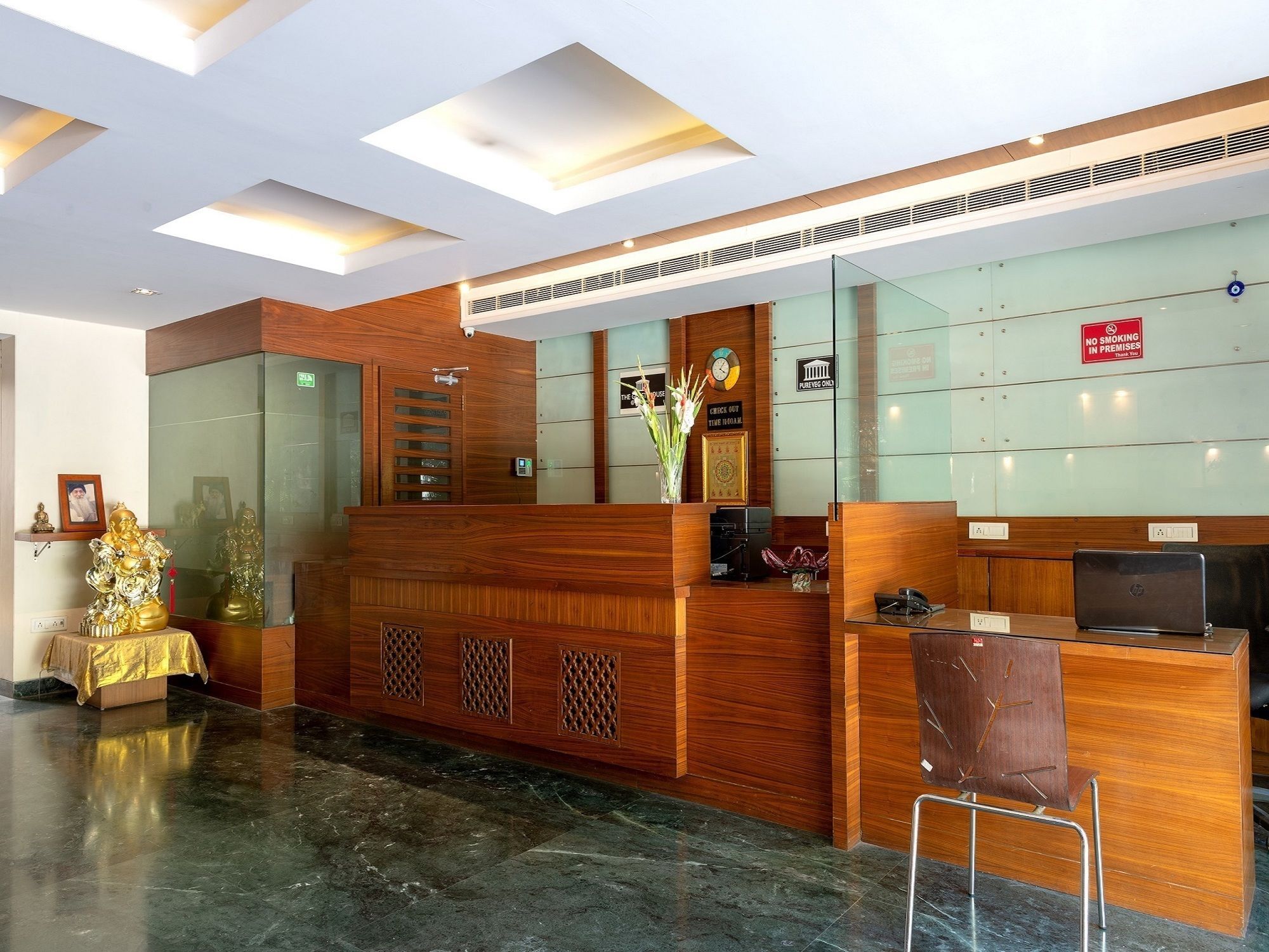 Hotel Mint Koregaon Park Пуна Экстерьер фото