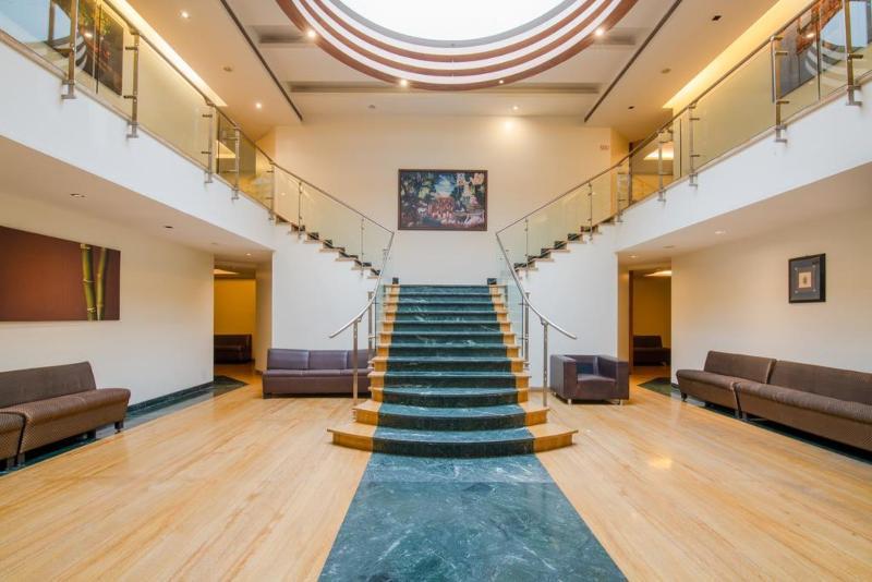 Hotel Mint Koregaon Park Пуна Экстерьер фото