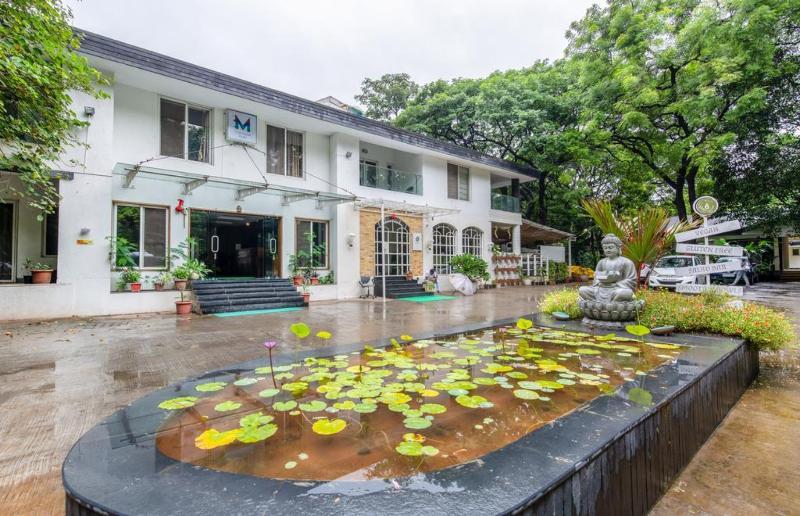 Hotel Mint Koregaon Park Пуна Экстерьер фото