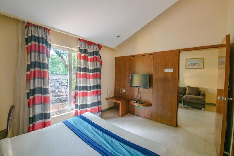 Hotel Mint Koregaon Park Пуна Экстерьер фото